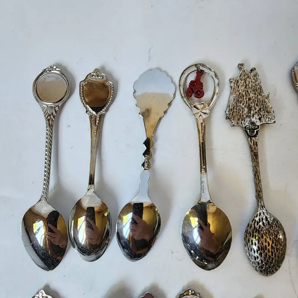 Lot Of 16 Souvenier Spoons United States Collector Vintage Assorted